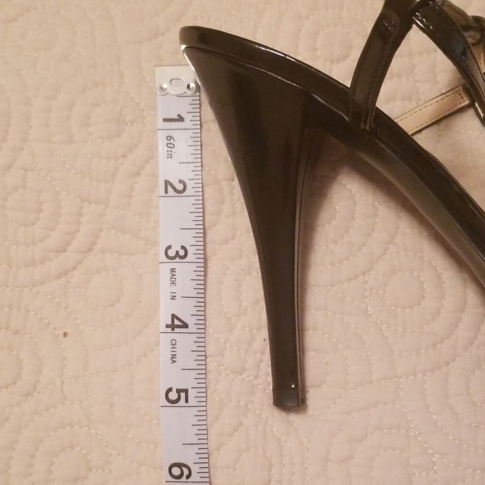 Patent leather black heels - Picture 6 of 8